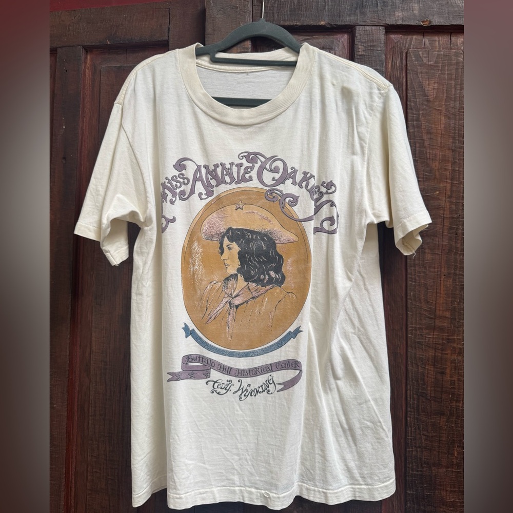 Annie Oakley Graphic Cream T-Shirt